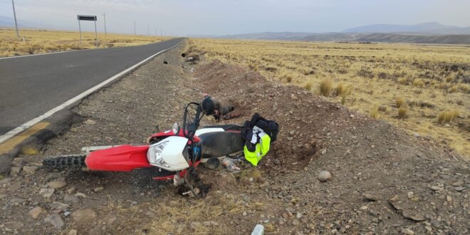 Puno: Aparatoso accidente en la vía Potoni - Crucero