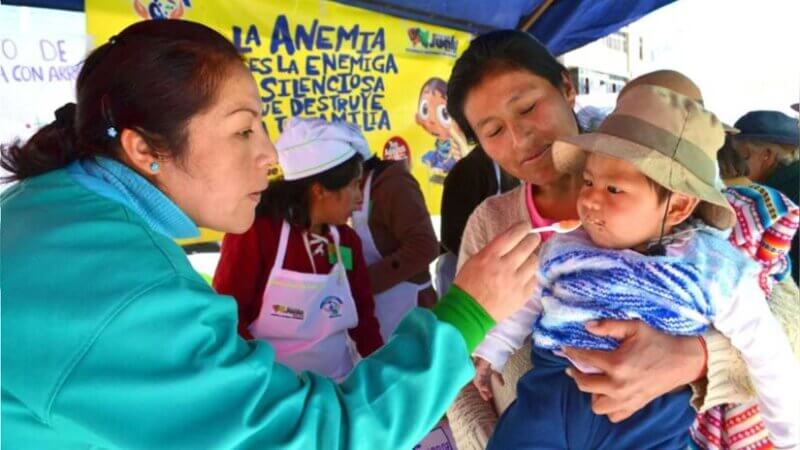 Niños de Melgar y Sandia entre los más anémicos