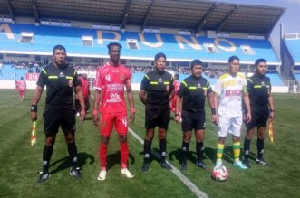 Diablos Rojos y Racing de Cuyocuyo.