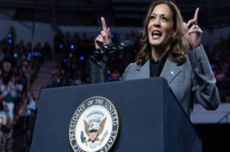 La candidata demócrata Kamala Harris desafió a su oponente republicano.