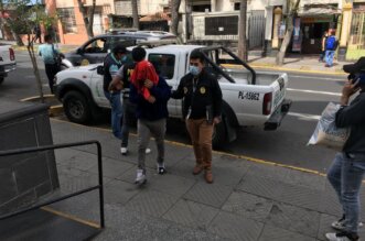 Se van a prisión por robar a universitario