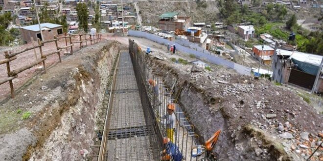 Víctor Andía pidió a funcionarios del GRA que se acelere con ejecución de obra.