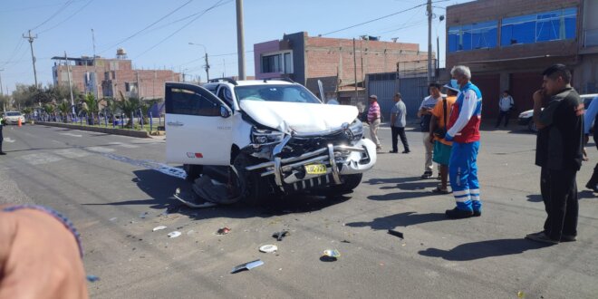 Alcalde Zavala herido tras violento choque vehicular