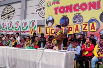 Tonconi se alía con Juntos por el Perú