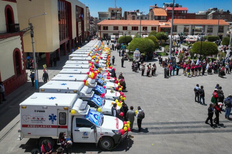 55 ambulancias con más de S/ 24 millones