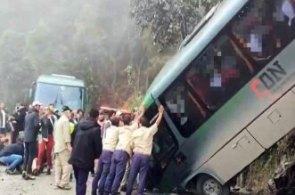 Bus retornaba de Machu Picchu a Aguas Calientes.