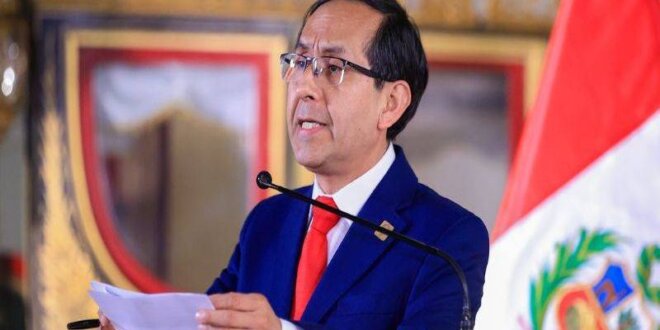 Freddy Hinojosa.