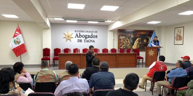 Reunión se desarrolló ayer en Colegio de Abogados.