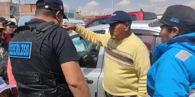 Personal de Serenazgo de la Agencia Municipal San Pablo acudió a la intersección de la Av. Andrés Avelino Cáceres con el Jr. Vallecito tras recibir un reporte sobre un supuesto robo.