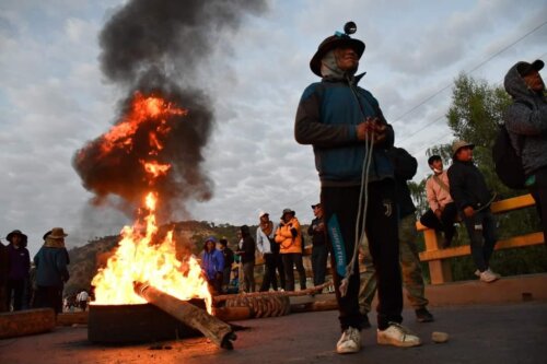 Bloqueo del Puente Parotani