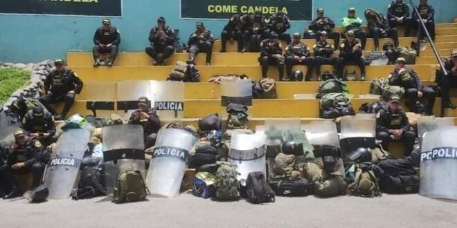 Policías de Huánuco denuncian maltratos en Lima: Condiciones deplorables y alimentación deficiente en plena cobertura del paro