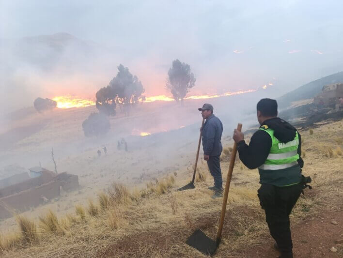 Fuego arrasa con 400 hectáreas de pastizales