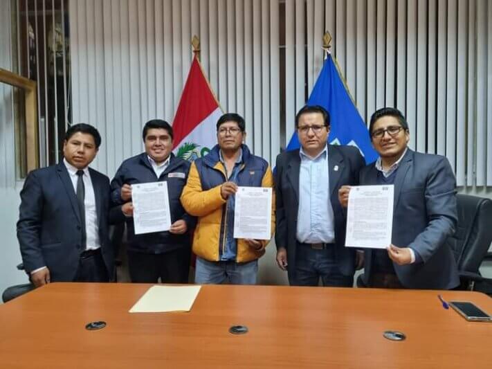 Puno: Suscriben contrato para la elaboración del expediente técnico del proyecto de mejoramiento del Hospital Antonio Barrionuevo de Lampa