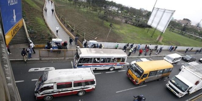 Transportistas levantan paro.