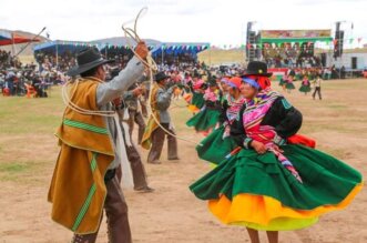 Carnaval de Santiago de Pupuja.