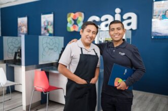 Caja Arequipa impulsa campaña navideña.