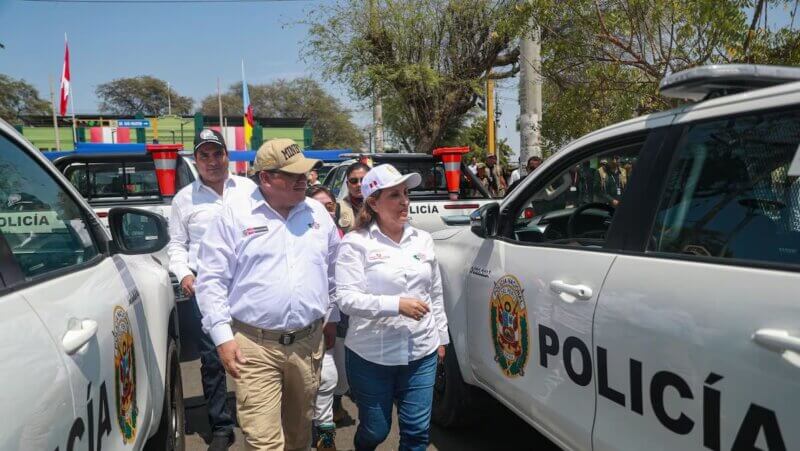 Abogado del chofer del ‘cofre’ asegura que Dina Boluarte estuvo en el condominio donde la policía buscó a Cerrón