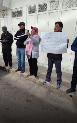 Protesta en Juliaca: Dirigentes exigen respuesta a congresistas de Puno por incapacidad en la gestión regional