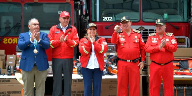 Bomberos heridos al usar equipos entregados por Dina Boluarte