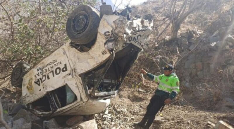 Dos policías resultan heridos de gravedad tras caer al abismo en Ayabaca