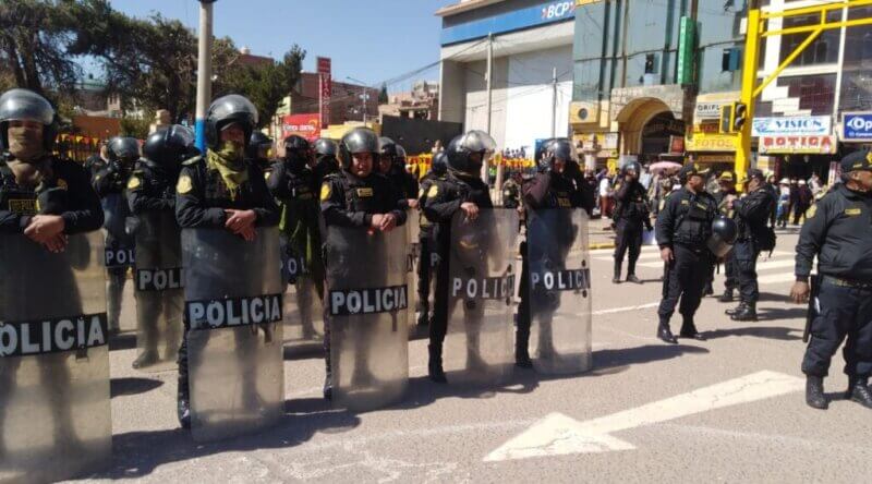 Policías de Puno se van para resguardar Lima