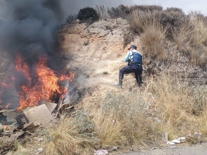 Alarma por incendio forestal en Charcani