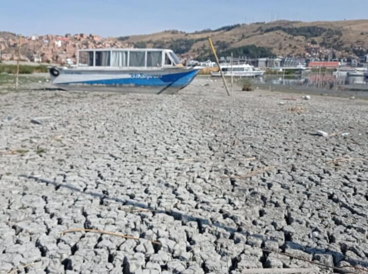 El lago Titicaca ya perdió 64 centímetros