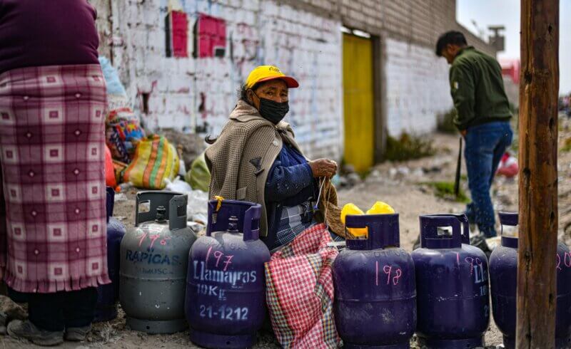 Las amas de casa tienen que hacer maravillas para que el presupuesto les alcance.