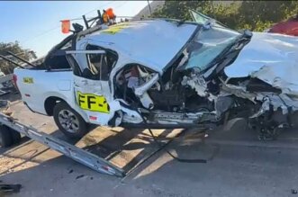 Moquegua: Camioneta vuelca tras chocar con camión que transportaba leche