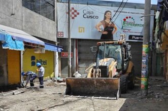 Ejecutan trabajos luego de 40 años. Negociantes deberán buscar otros espacios.