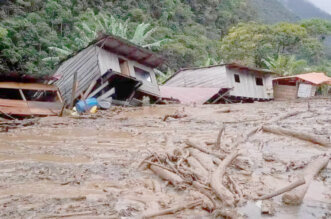 Claman ayuda por huaico en coasa