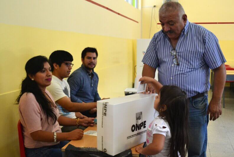 Habrá sobreoferta electoral.