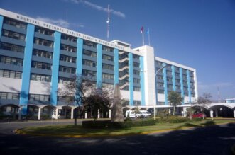 Hospital Carlos Seguín Escobedo.