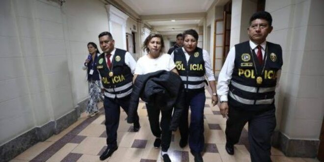 Elizabeth Peralta es investigada por presuntos delitos de tráfico de influencias.