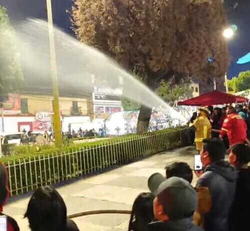 Incendio en encendido de árbol.