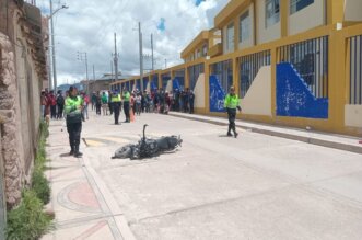 Motociclista perdió la vida.