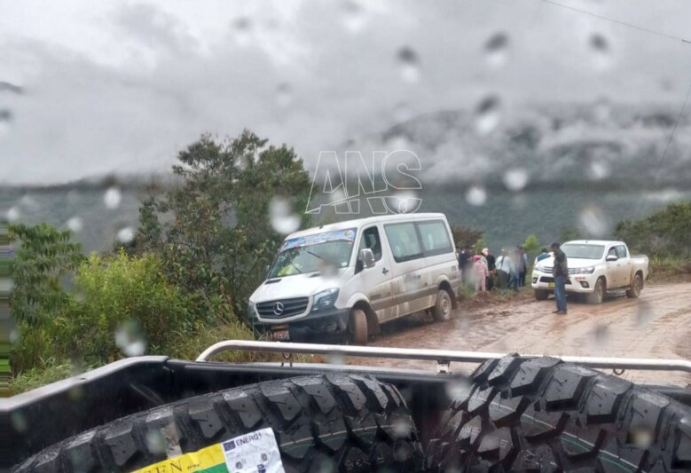 Accidente en carretera deja a varios heridos