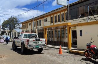 Regidor salva de aparatoso accidente