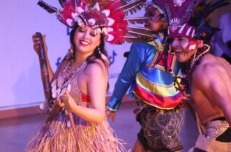 Elenco de danzas Brisas del Titicaca.