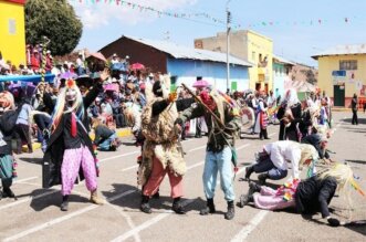 Achachi de Vilquechico y Choquelas de Copani.