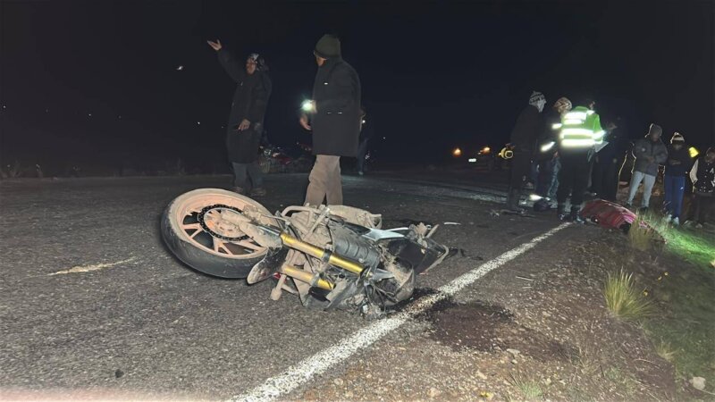 1. VARON MURIO EN FATAL ACCIDENTE manejaba esta moto