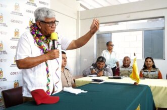 Pascual Güisa participó de mesa de destrabe en La Victoria.