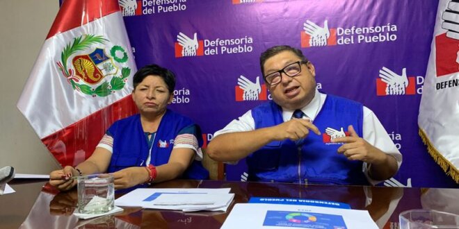 En conferencia Defensoría del Pueblo informó de acciones.