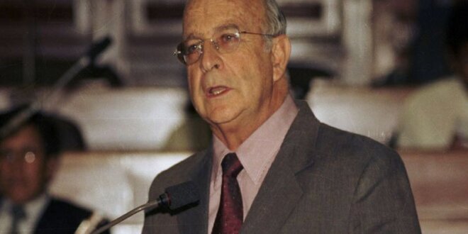 Falleció Carlos Ferrero.