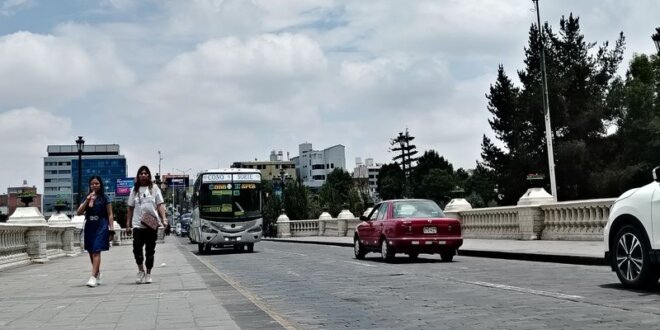 Habilitan doble carril en en el Puente Grau.