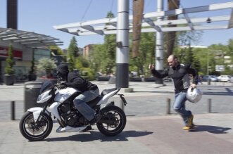 Asalto ocurrió desde una motocicleta en Cerro Colorado.