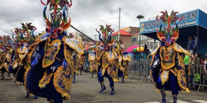 Señalan que puneños bailaron con trajes bolivianos.