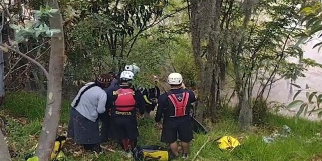 Labores de rescate continúan pero son insuficientes.