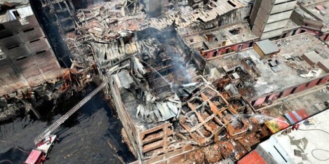 Incendio en Barrios Altos.