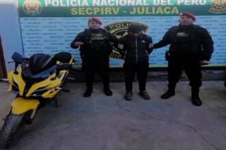 El sujeto fue detenido en el momento de la transacción.